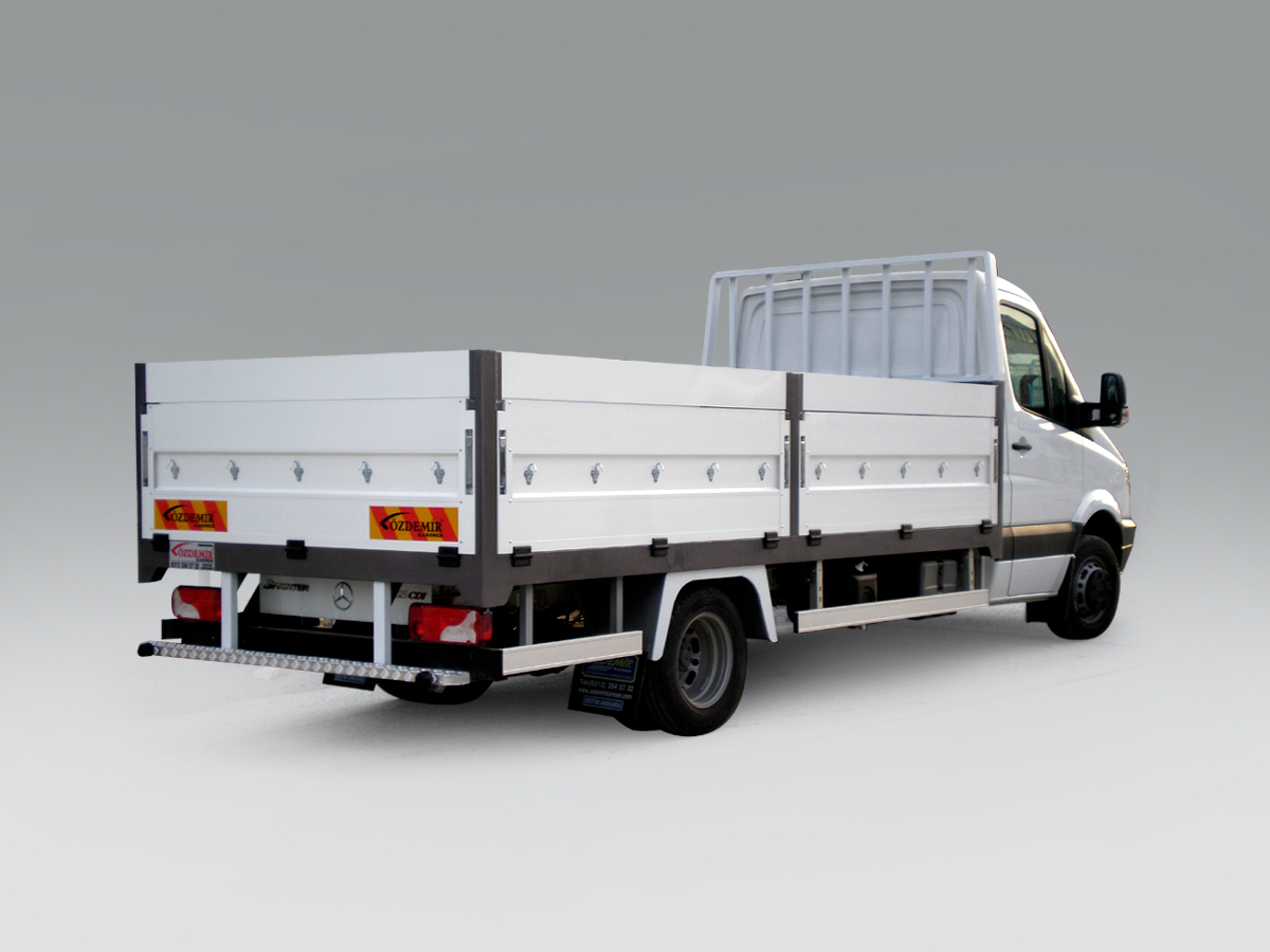 Özdemir Çelen Karoser, Çelen Karoser, karoseri, Ankara Karoseri, Açık Kasalar, Kapalı Kasalar, Frigo Kasalar, Kayar Perdeli Kasalar, Tenteli Kasalar, Konteyner, Mobil Araçlar, Diğer Araçlar, Sac Kasa, Alüminyum Kasa, Panel Kasa, Fiber Kasa, Meşrubat Kasa, Kayar Baba Sistemli Kasa, Genişletilebilir Konteyner, Mobil İkramlar, Mobil Mutfak, Mobil Jeneratör, Mobil Mamografi, Mobil ATM, Mobil Sahne, Tamir Bakım ve Yağlama Aracı, Zırhlı Araçlar, Hayvan Taşıma Araçları, İtfaiye Öncü Aracı, Tıbbi Atık Kasası, Dorse Ve Yarı Römork Uygulamaları, Hava İzleme İstasyonu, Hava Kalitesi Ölçüm Kabinleri, Kan Taşıma Araçları, Stinger Manpad Füze Taşıma Aracı, Mobil Savunma Ve Ateş Etme Kalkanı, Savunma Sanayi Zırh Parçaları, Mühimmat Taşıma Aracı, At Taşıma, Köpek Taşıma 